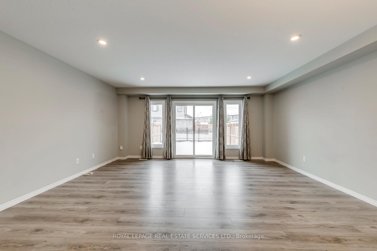 60 Netherwood Road - Photo 24