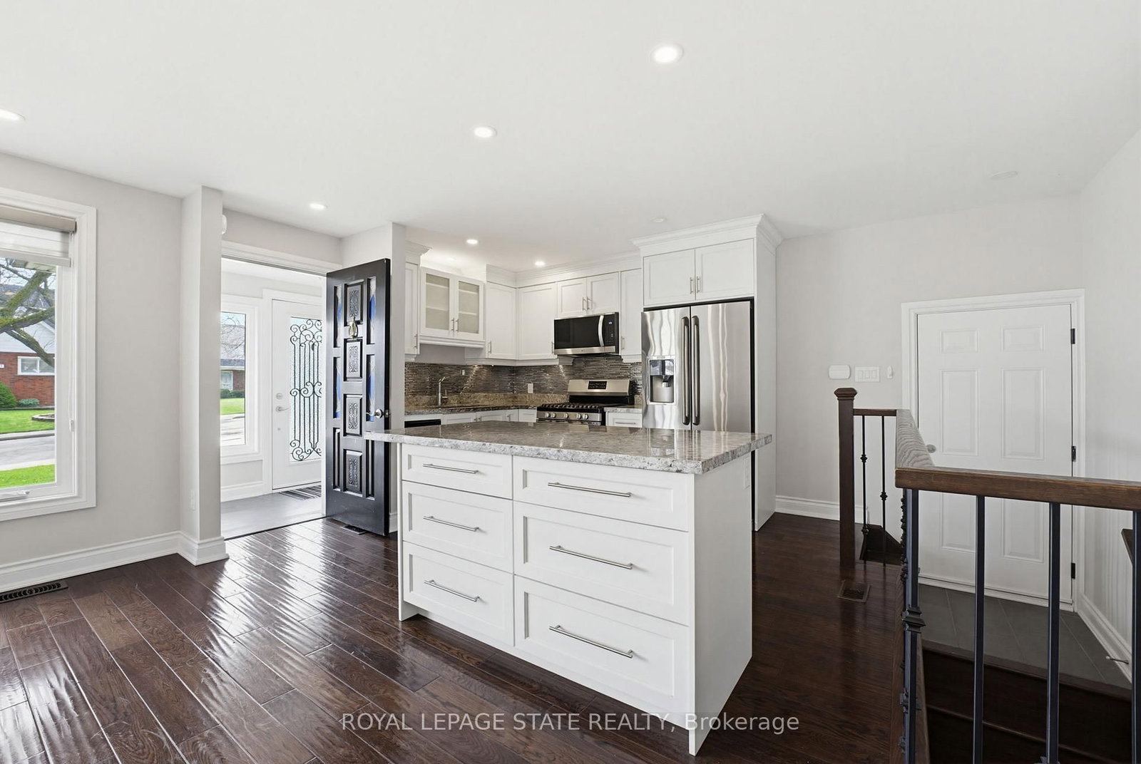 Detached House for sale at 157 Hoover Crescent, Hamilton, Ontario, L9A 3H2 - Balfour - MLS: X13011478