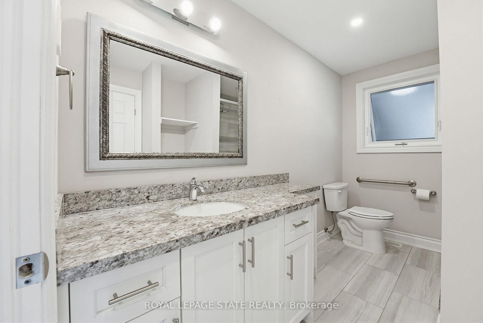 Detached House for sale at 157 Hoover Crescent, Hamilton, Ontario, L9A 3H2 - Balfour - MLS: X13011478