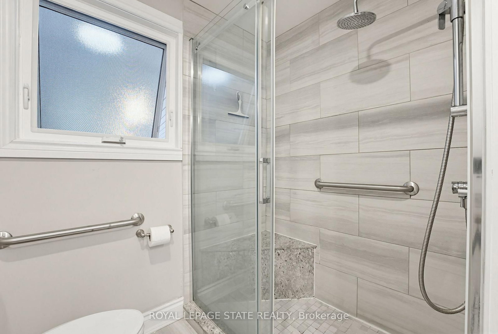 Detached House for sale at 157 Hoover Crescent, Hamilton, Ontario, L9A 3H2 - Balfour - MLS: X13011478