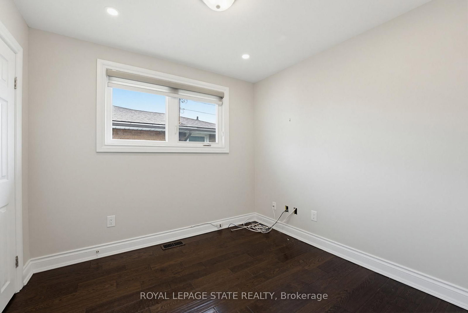 Detached House for sale at 157 Hoover Crescent, Hamilton, Ontario, L9A 3H2 - Balfour - MLS: X13011478