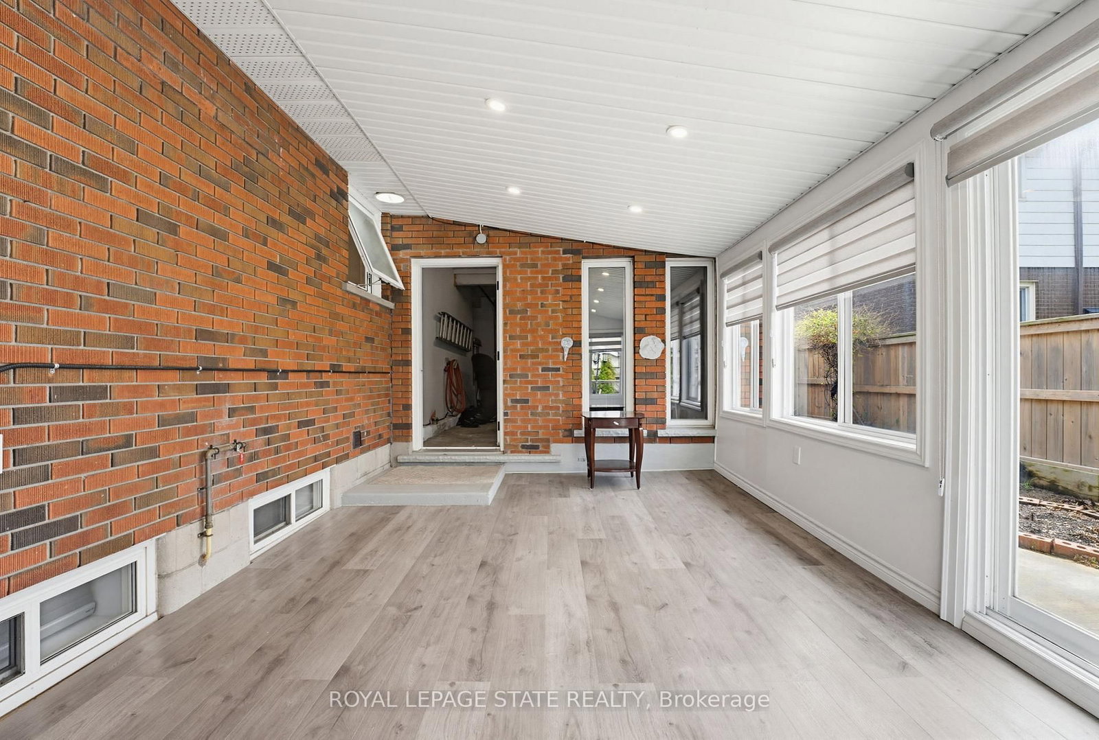 Detached House for sale at 157 Hoover Crescent, Hamilton, Ontario, L9A 3H2 - Balfour - MLS: X13011478