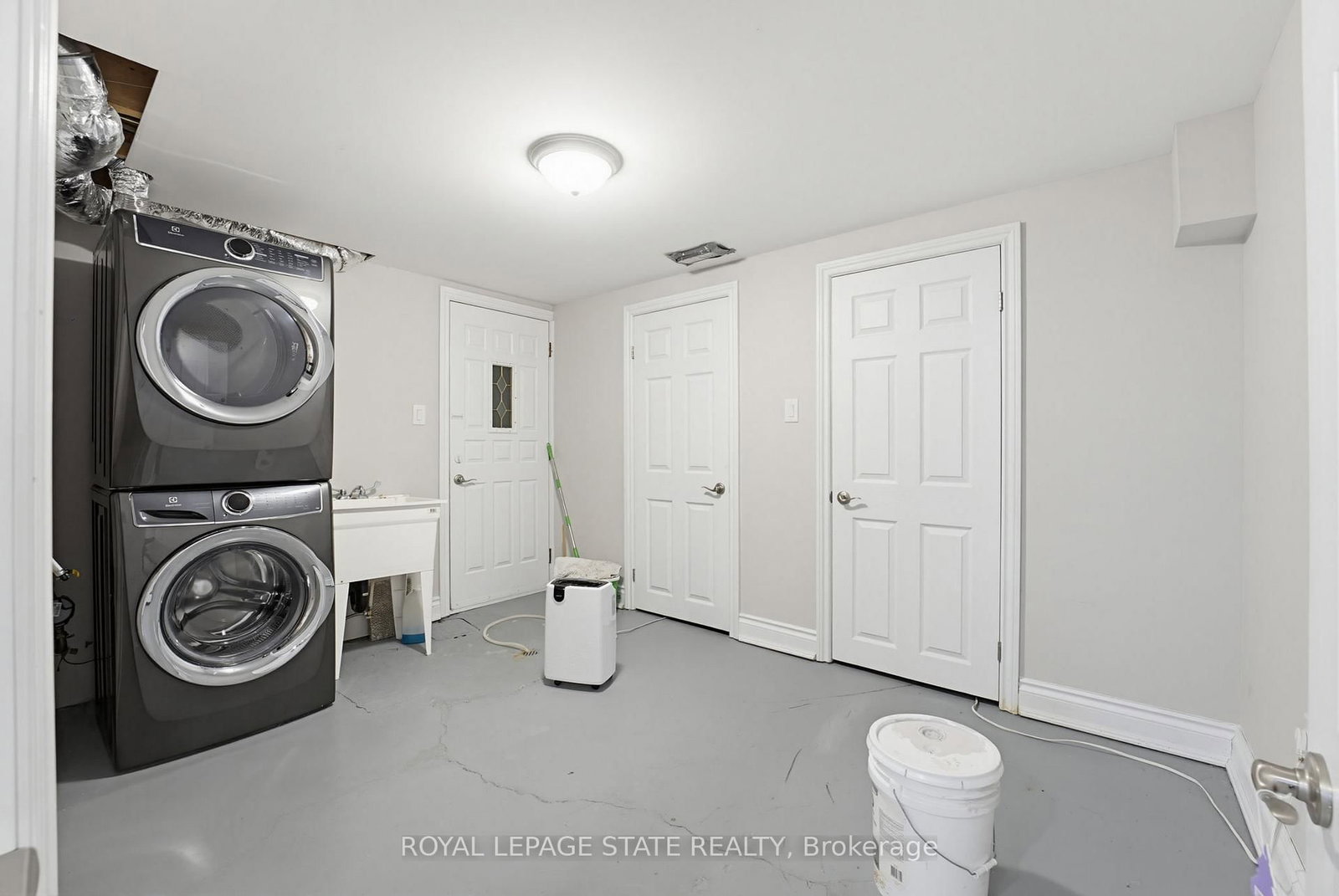 Detached House for sale at 157 Hoover Crescent, Hamilton, Ontario, L9A 3H2 - Balfour - MLS: X13011478