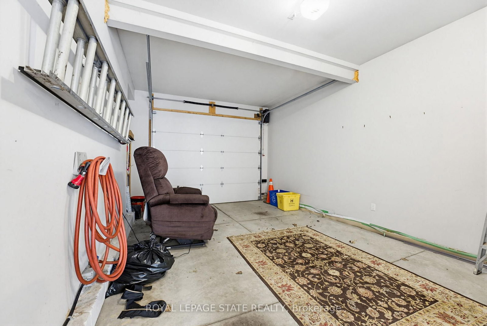 Detached House for sale at 157 Hoover Crescent, Hamilton, Ontario, L9A 3H2 - Balfour - MLS: X13011478