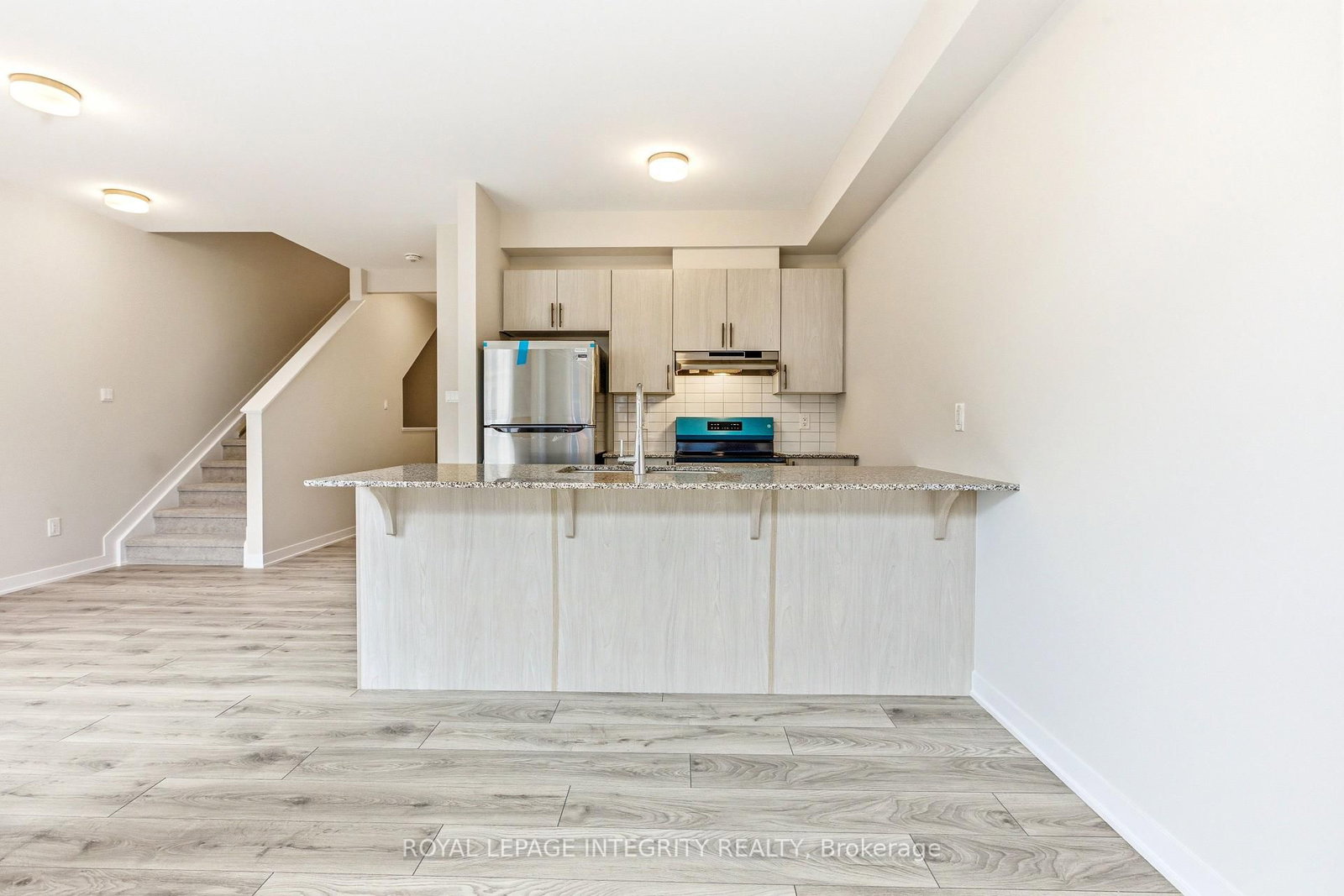 418 Les Emmerson Drive - Photo 12