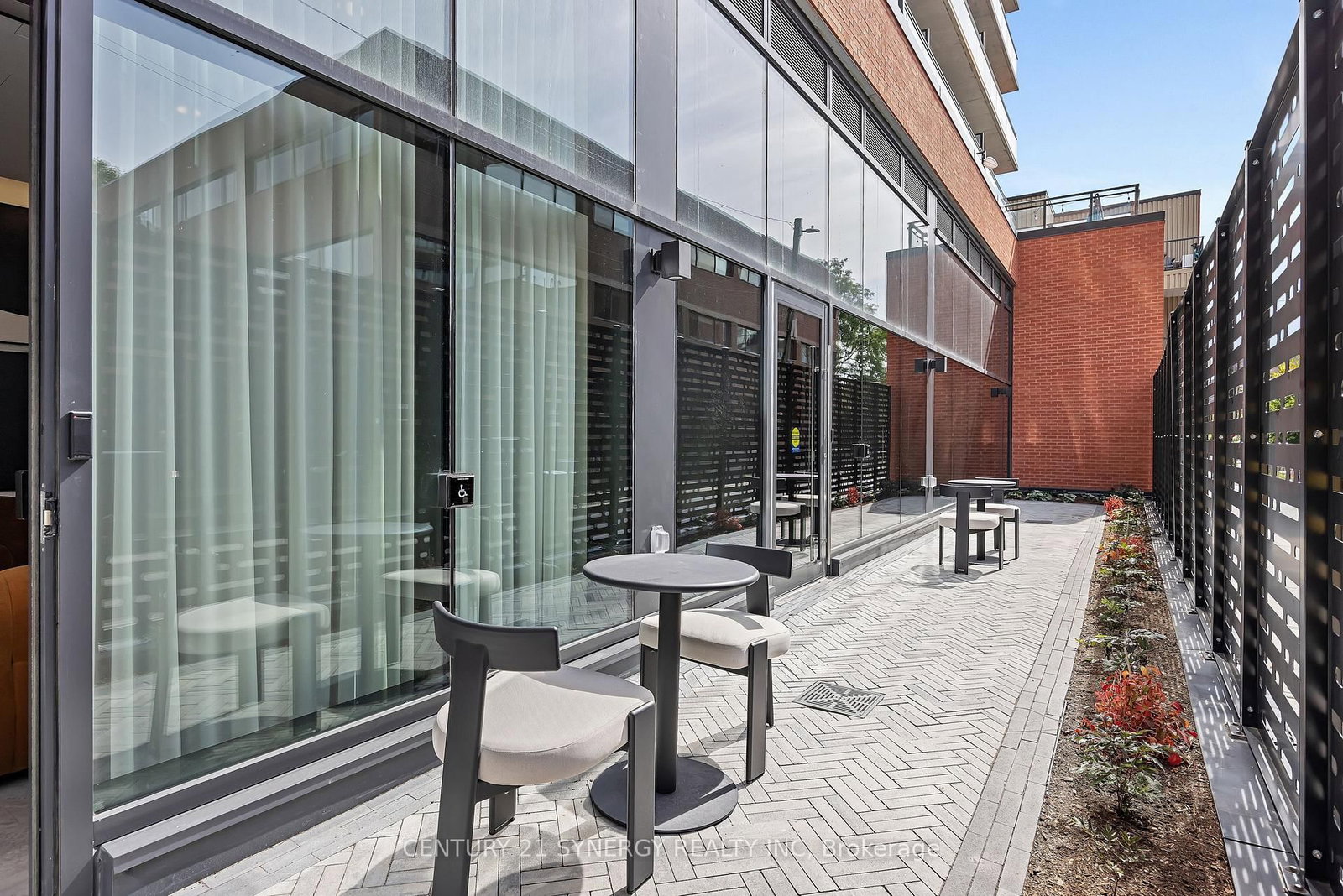 10 James Street, Unit 606 - Photo 23