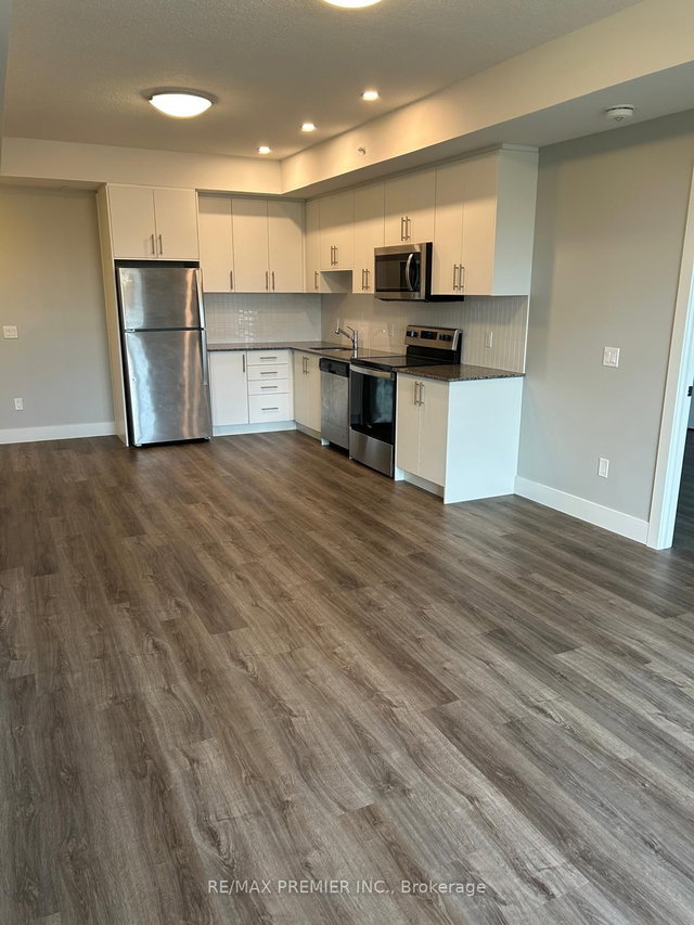 606 - 107 Roger Street