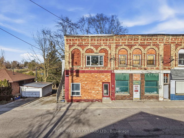 2039 Victoria Street