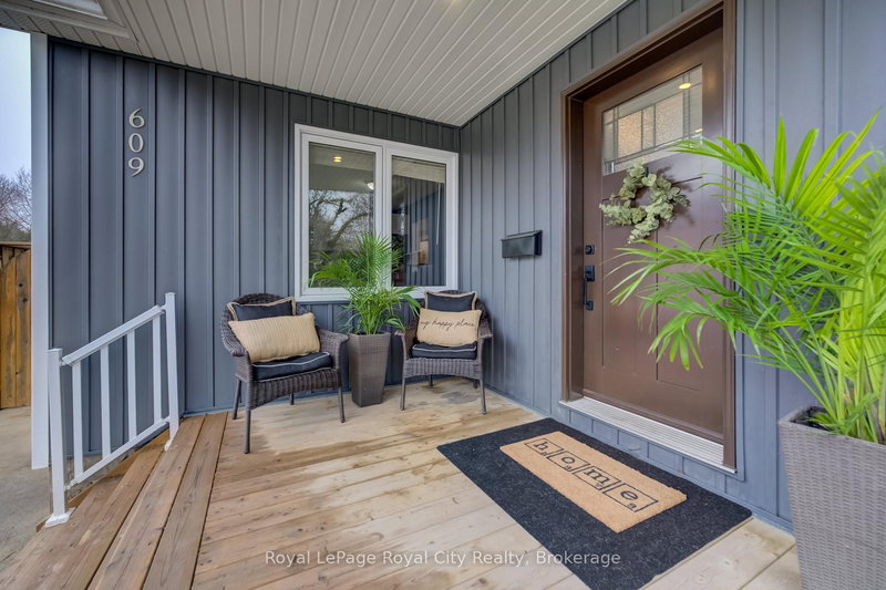 609 Woodside St, Centre Wellington, N1M 2M4 | Image 3