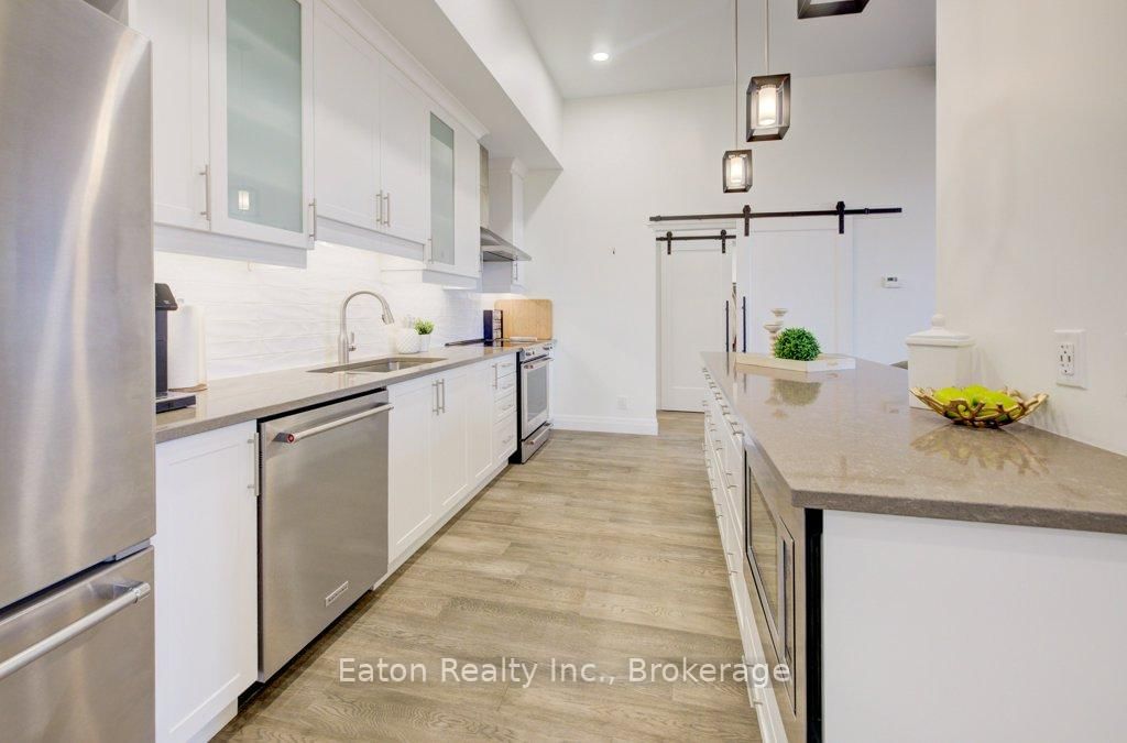 19 Guelph Avenue, Unit 5 - Photo 17