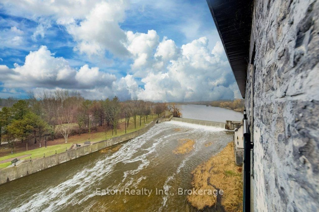 19 Guelph Avenue, Unit 5 - Photo 25