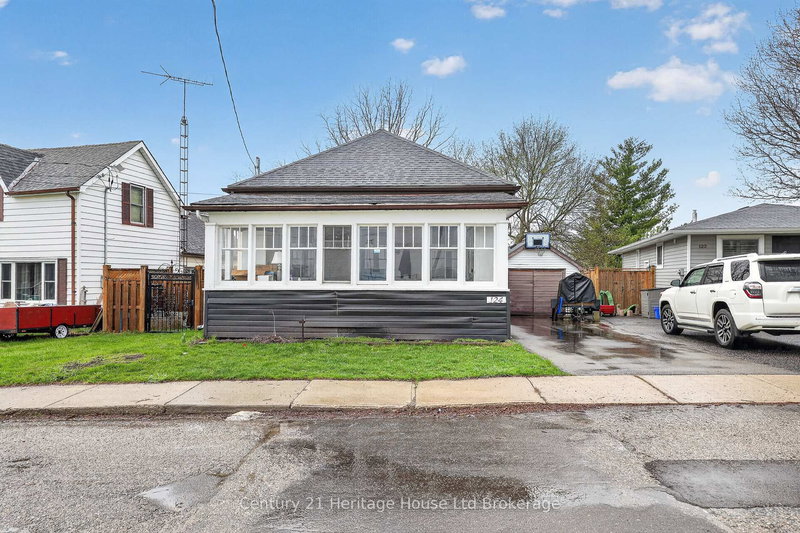 124 East Park Dr, Woodstock, N4S 3N2 | Image 2