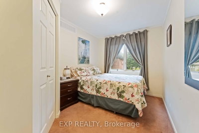 16 Evelyn Street • Stittsville, ON photo 9