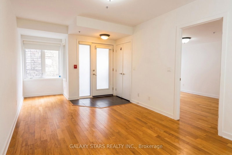 209 - 458D King Edward Ave, Ottawa, K1N 0B3 | Image 2