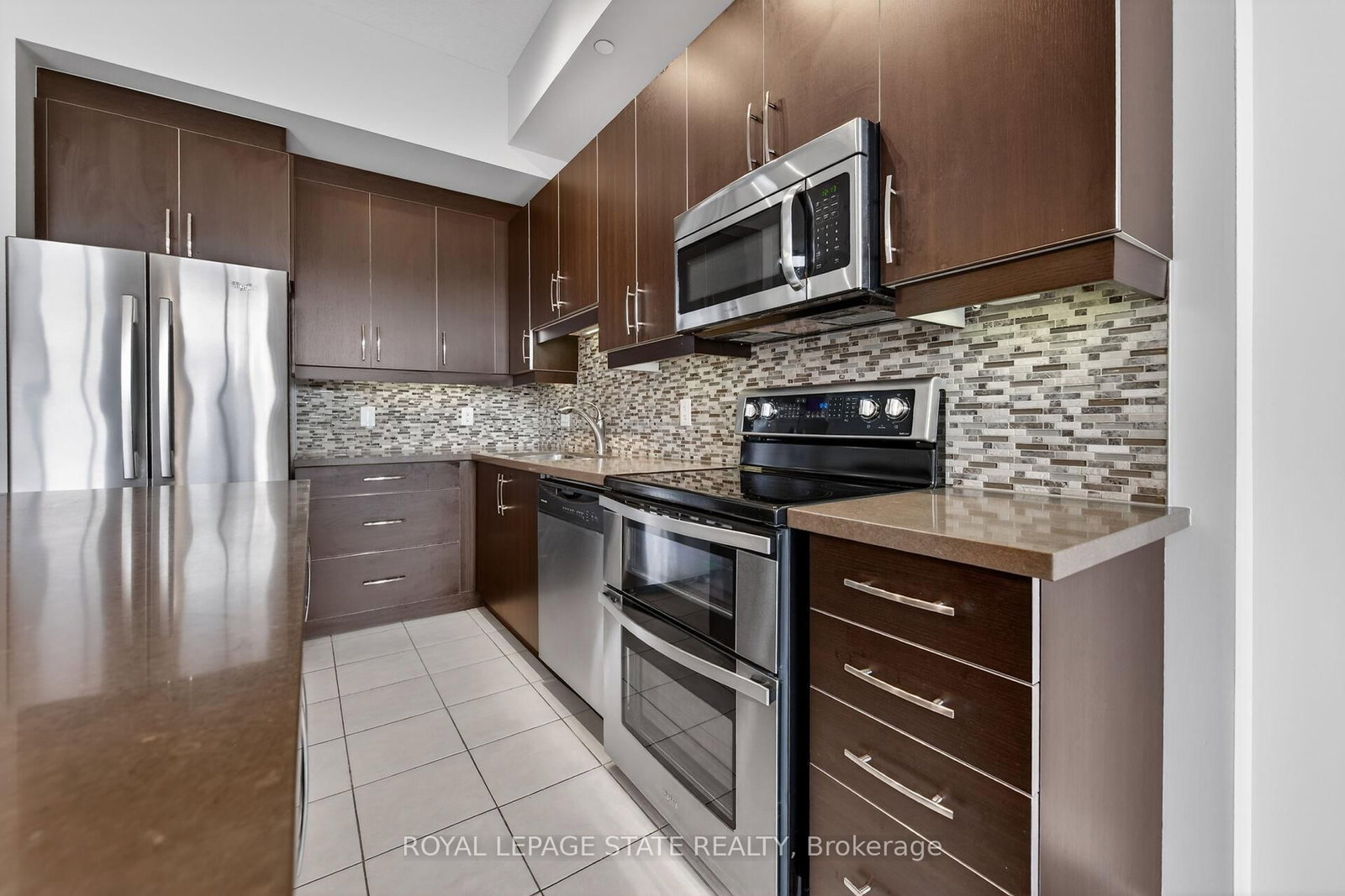 90 Charlton Avenue W • #804 • Hamilton, ON photo 8