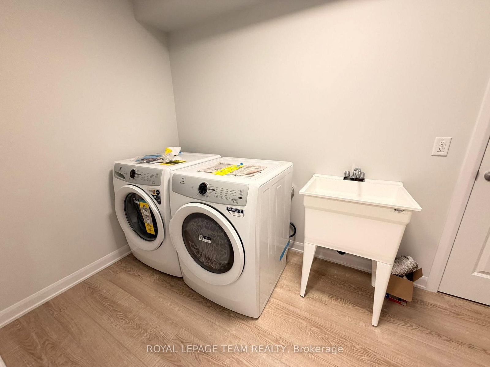 284 Bankside Way - Photo 4