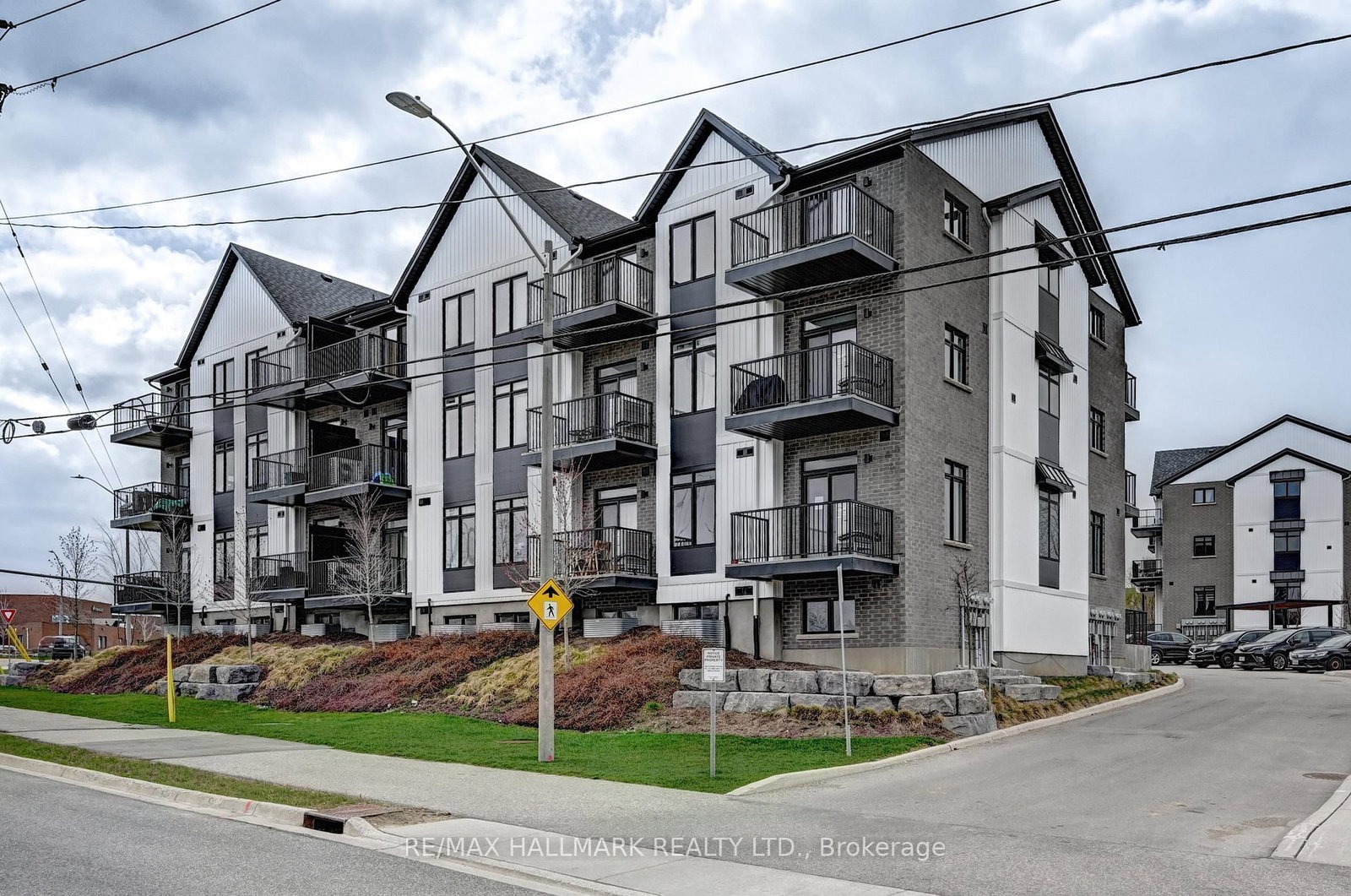 405 Myers Road, Unit 1 - Photo 32