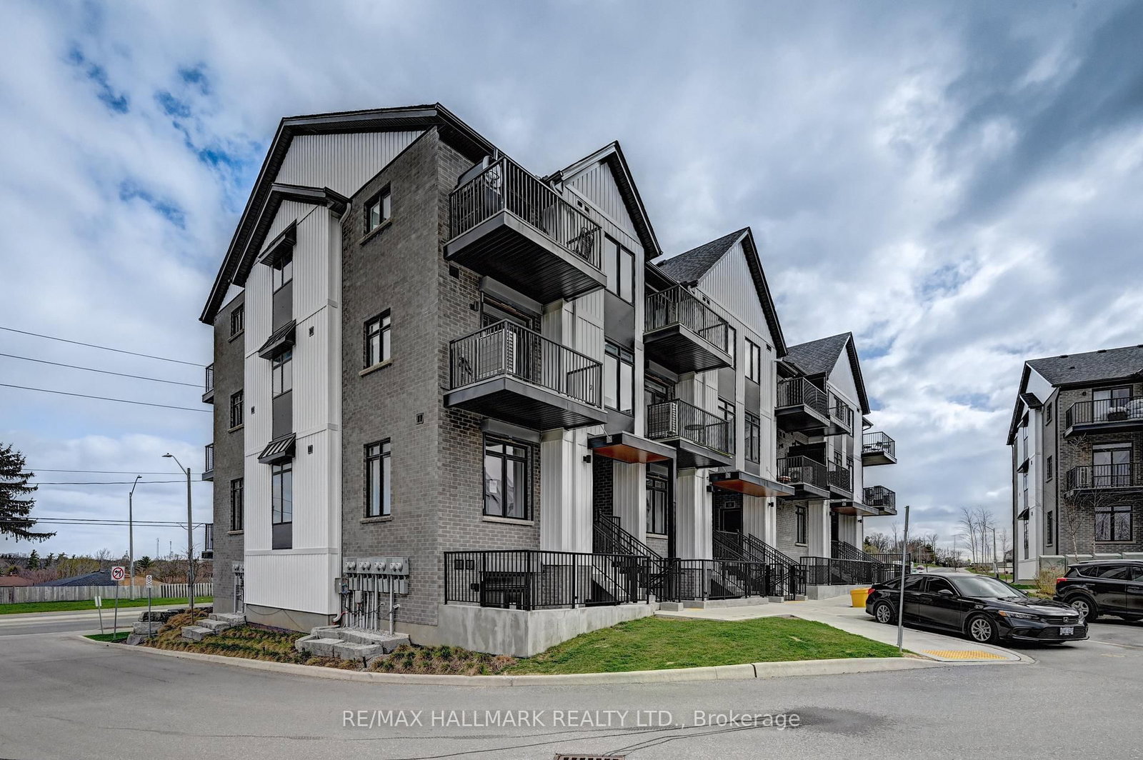 405 Myers Road, Unit 1 - Photo 33