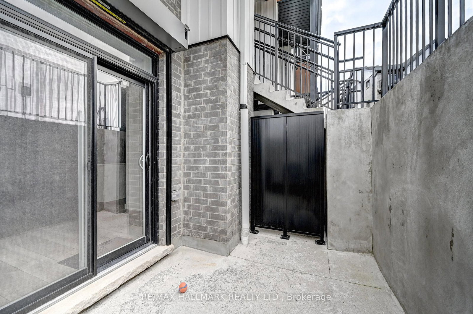 405 Myers Road, Unit 1 - Photo 35