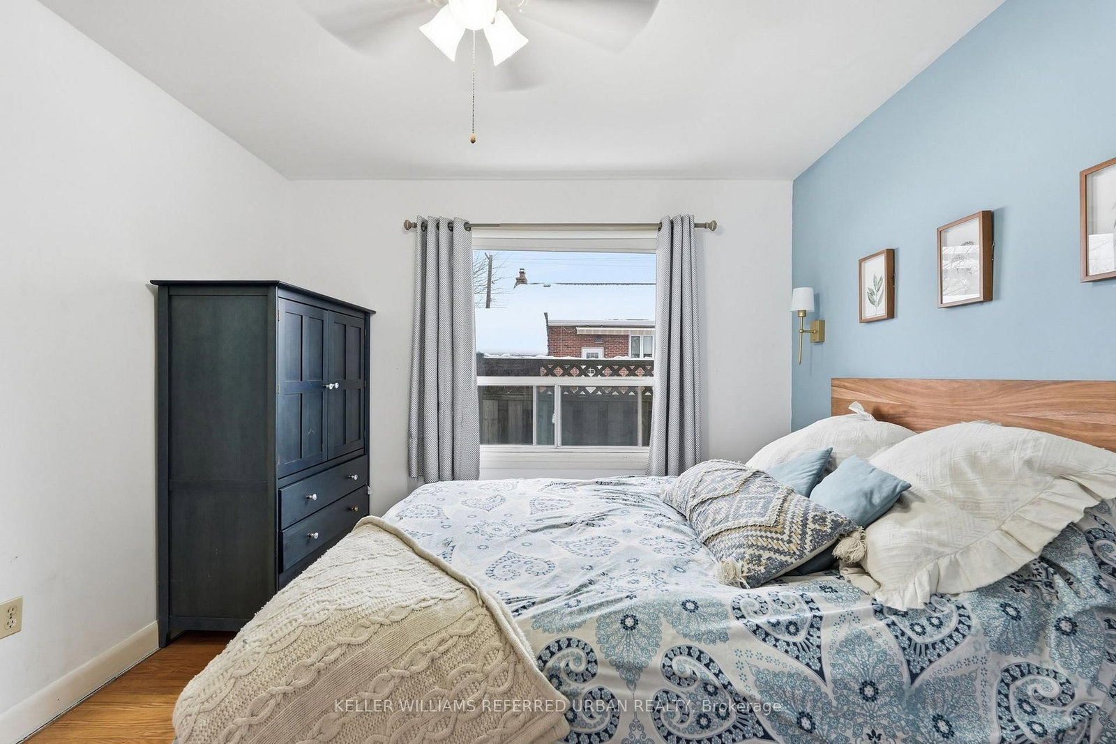 940 Brucedale Avenue E - Photo 10