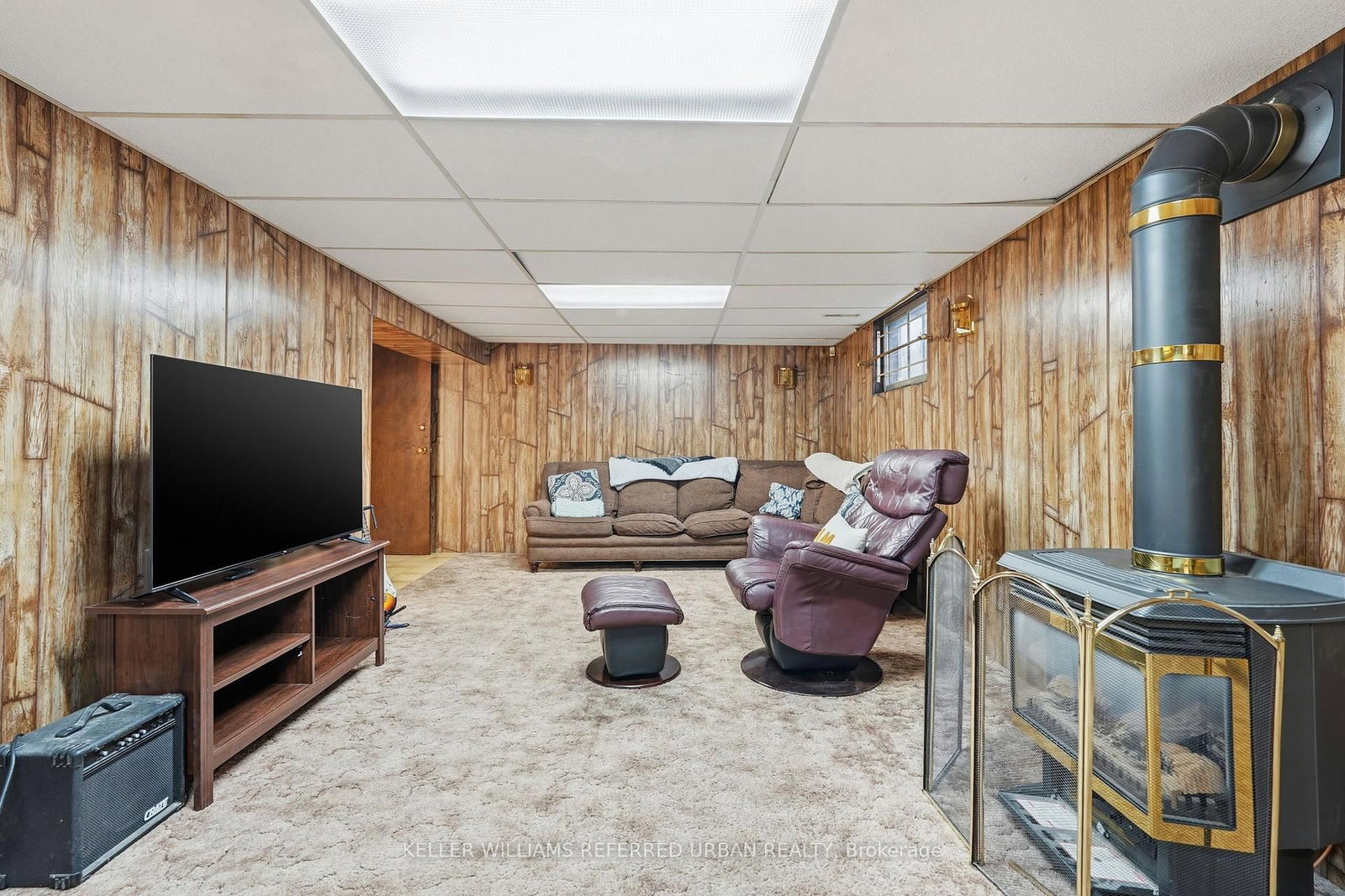 940 Brucedale Avenue E - Photo 23