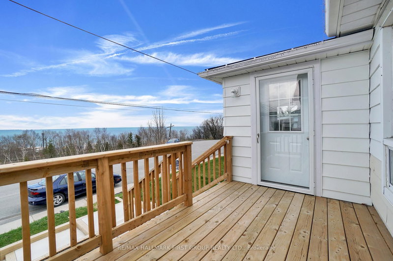 64 Alexander St, Port Hope, L1A 1B3 | Image 3