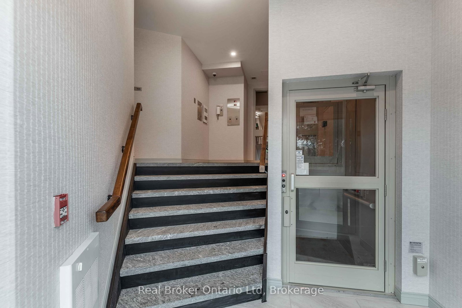 80 9th Street E, Unit #105 - Photo 3