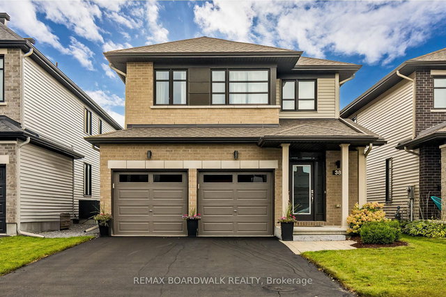 38 Thunderbolt Street