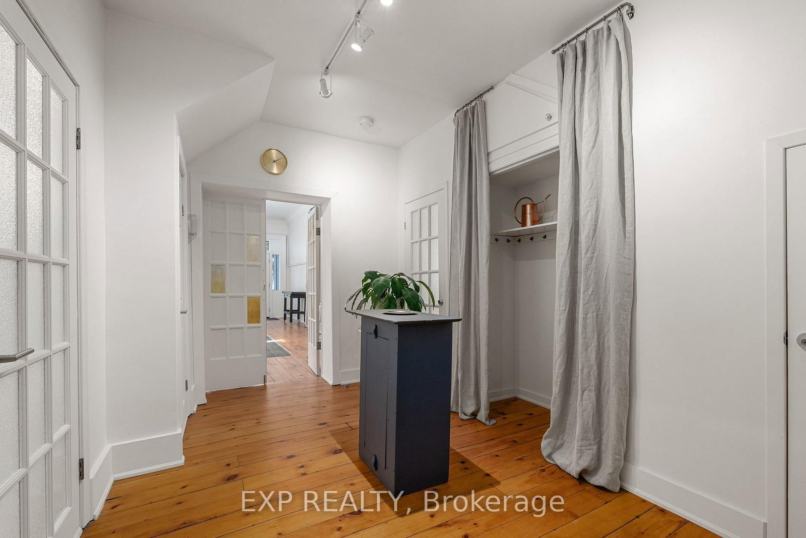 297 Main Street - Photo 13