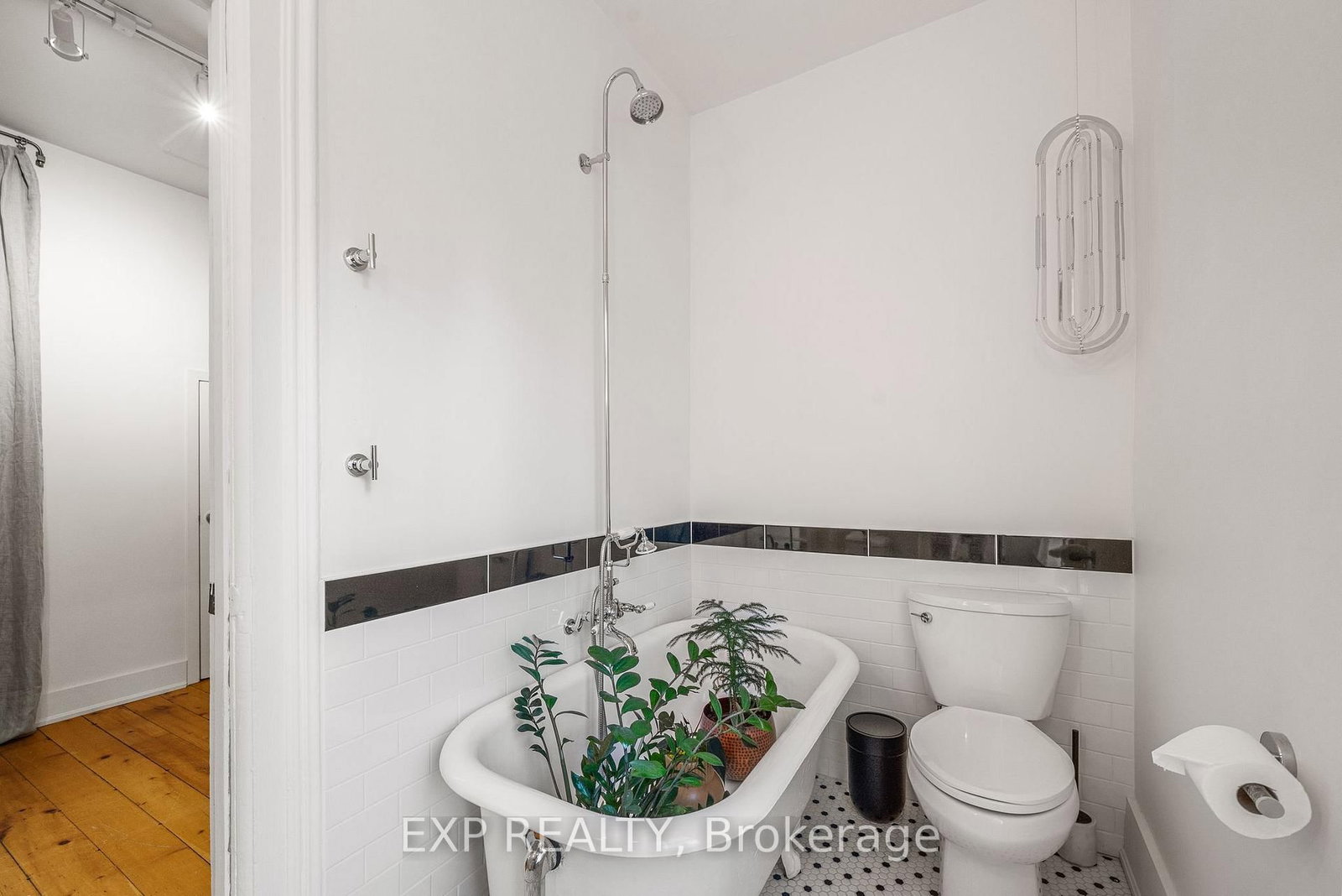 297 Main Street - Photo 16