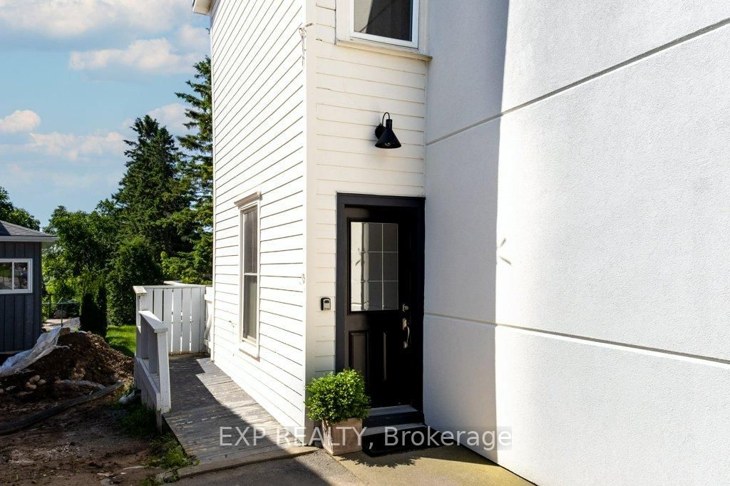 297 Main Street - Photo 21