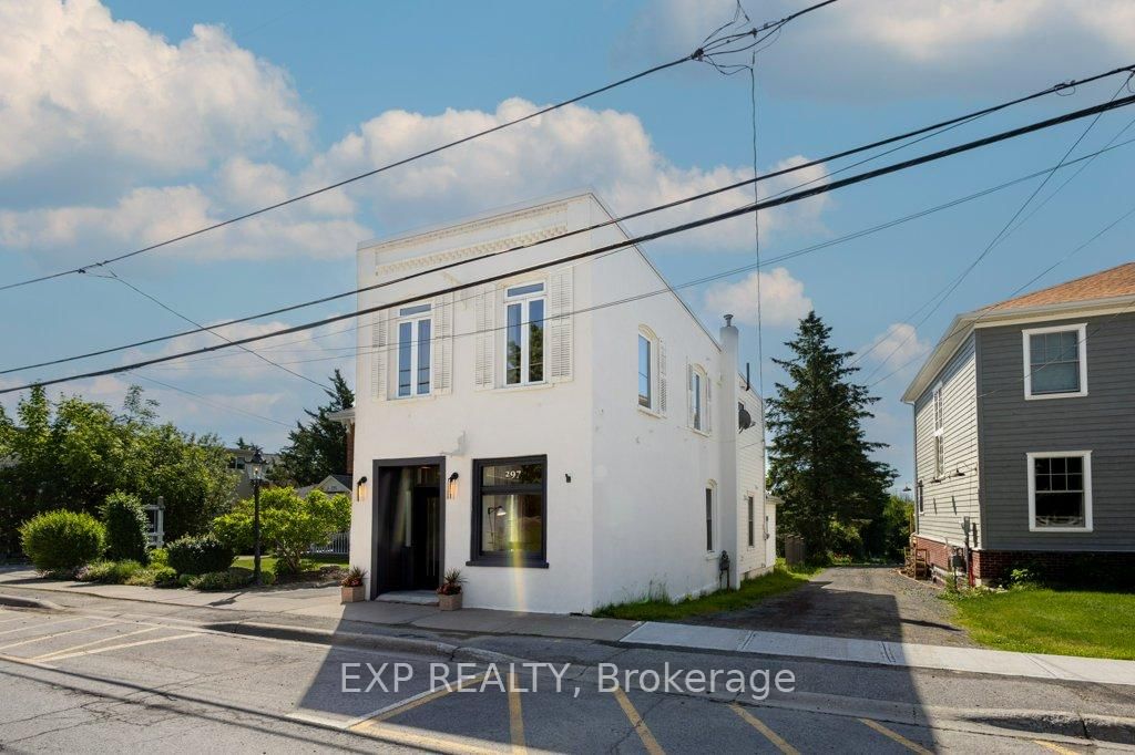 297 Main Street - Photo 3