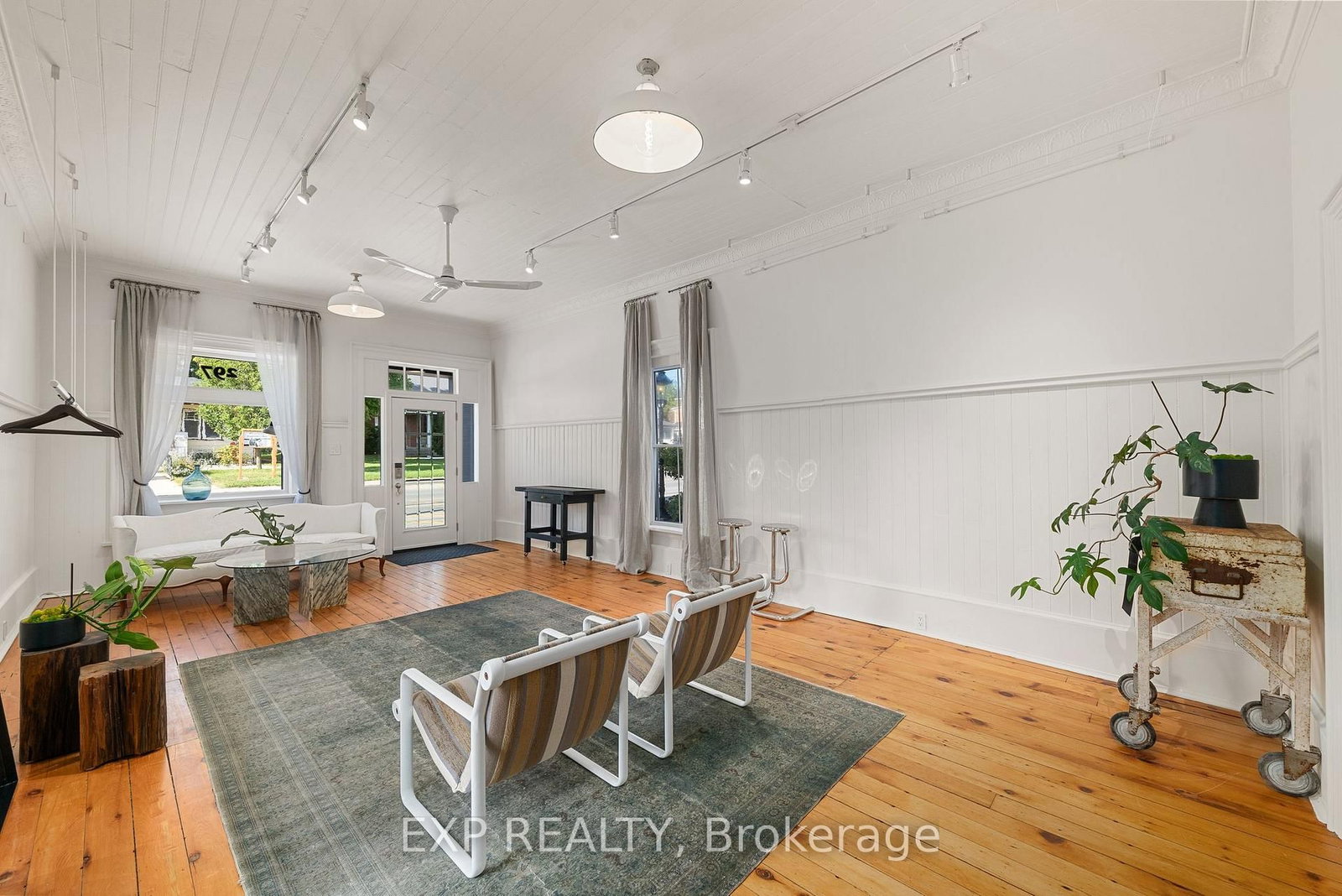 297 Main Street - Photo 9