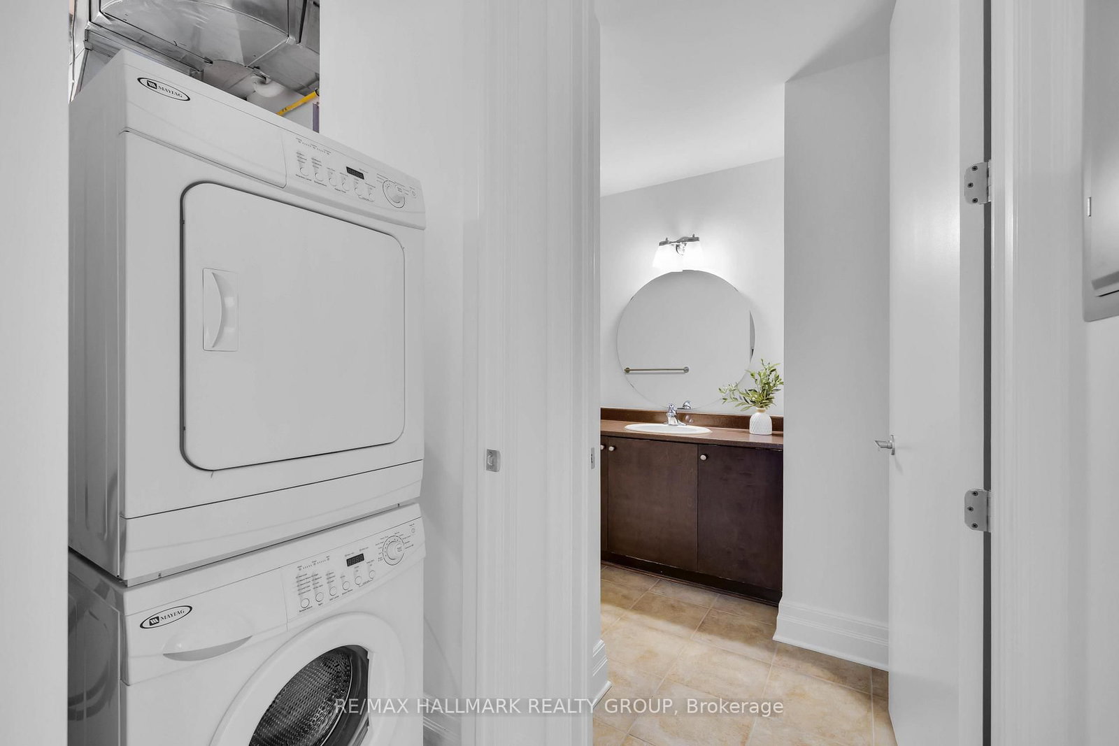 420 Berkley Avenue, Unit 705 - Photo 18