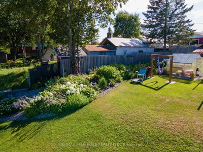 48 Lacroix Bay Road • Westmeath, ON photo 8