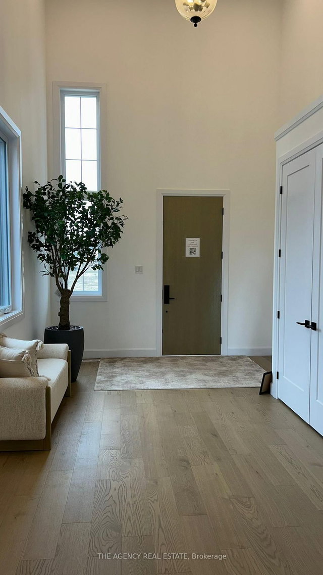 3140 Regiment Road W