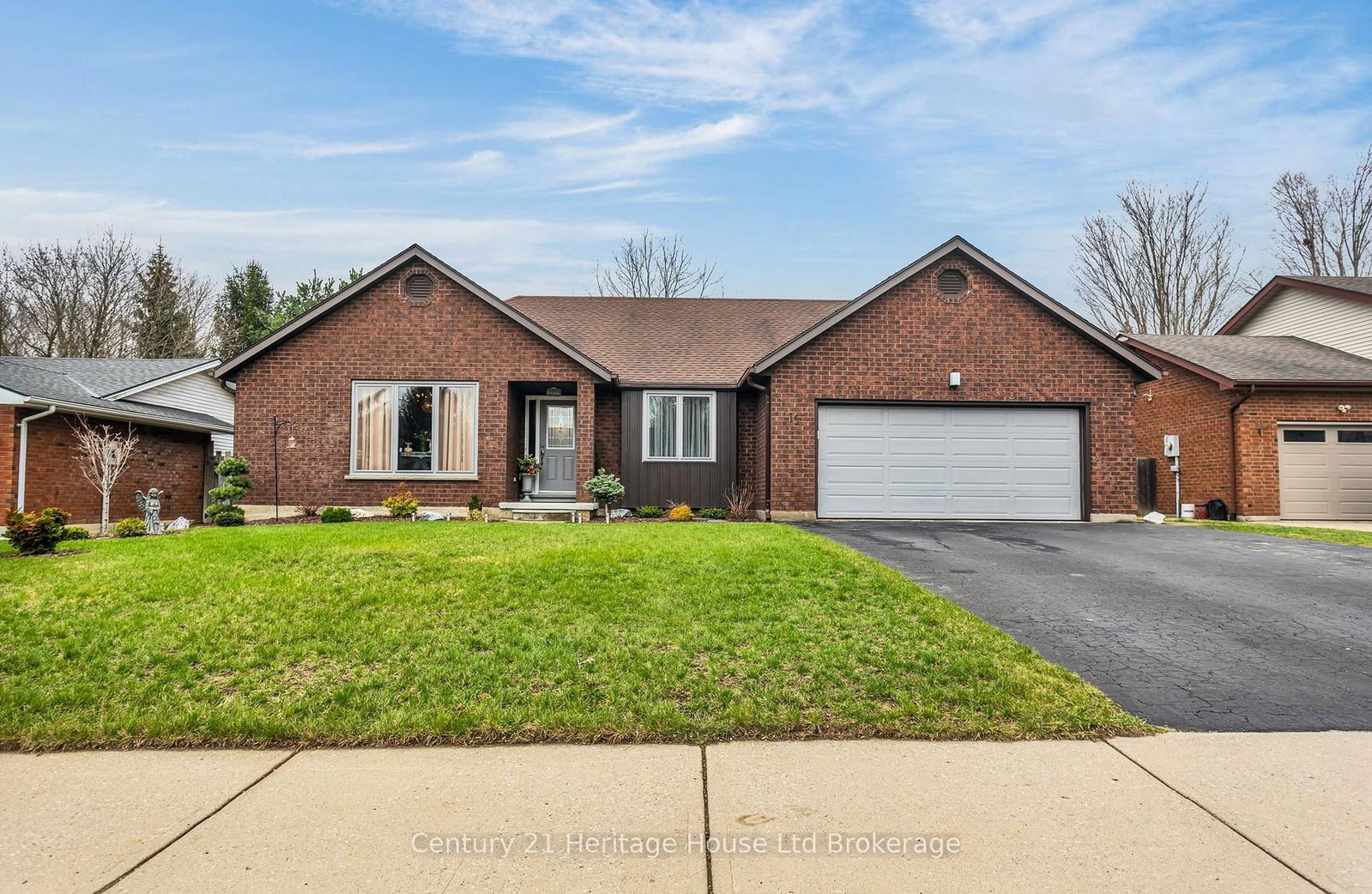 15 Gibson Drive • Tillsonburg, ON photo 38