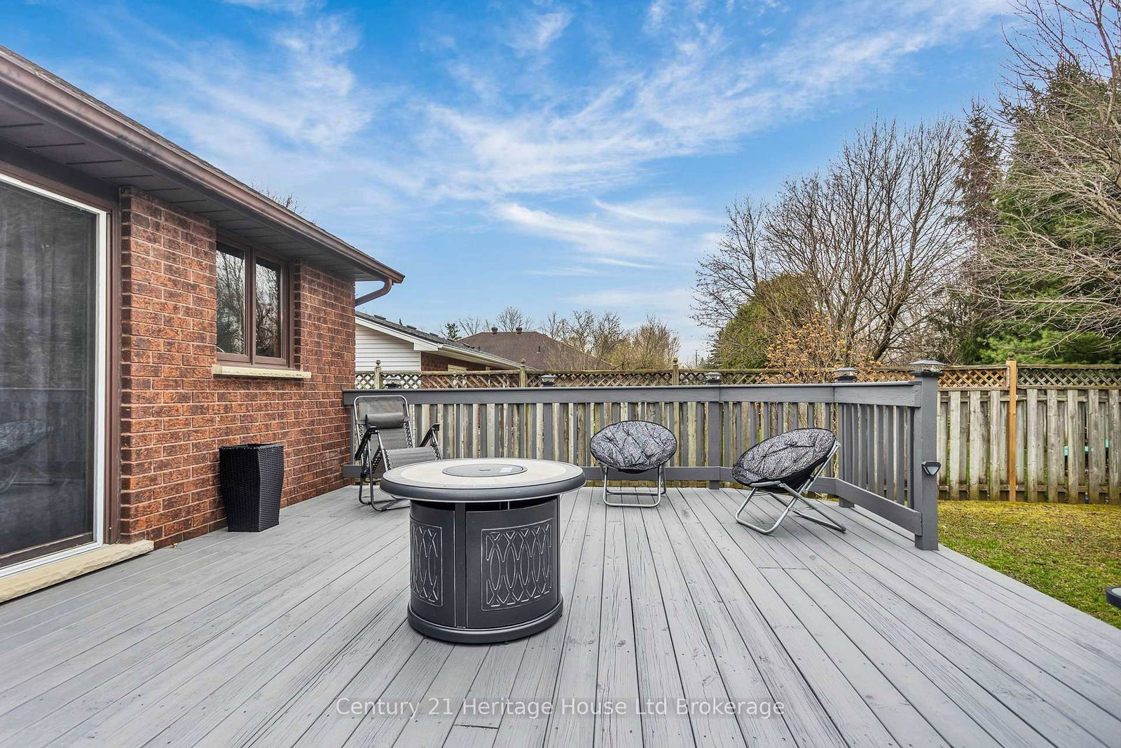 15 Gibson Drive • Tillsonburg, ON photo 41