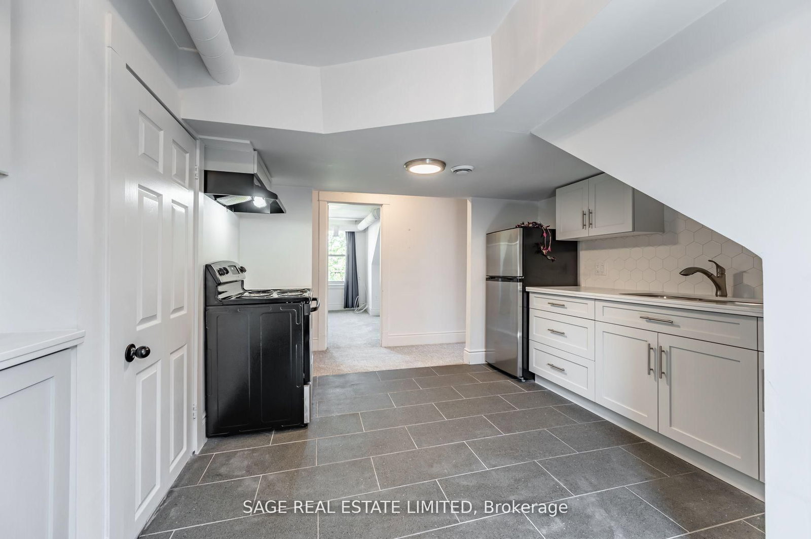 459 Aberdeen Avenue, Unit 3rd - Photo 13