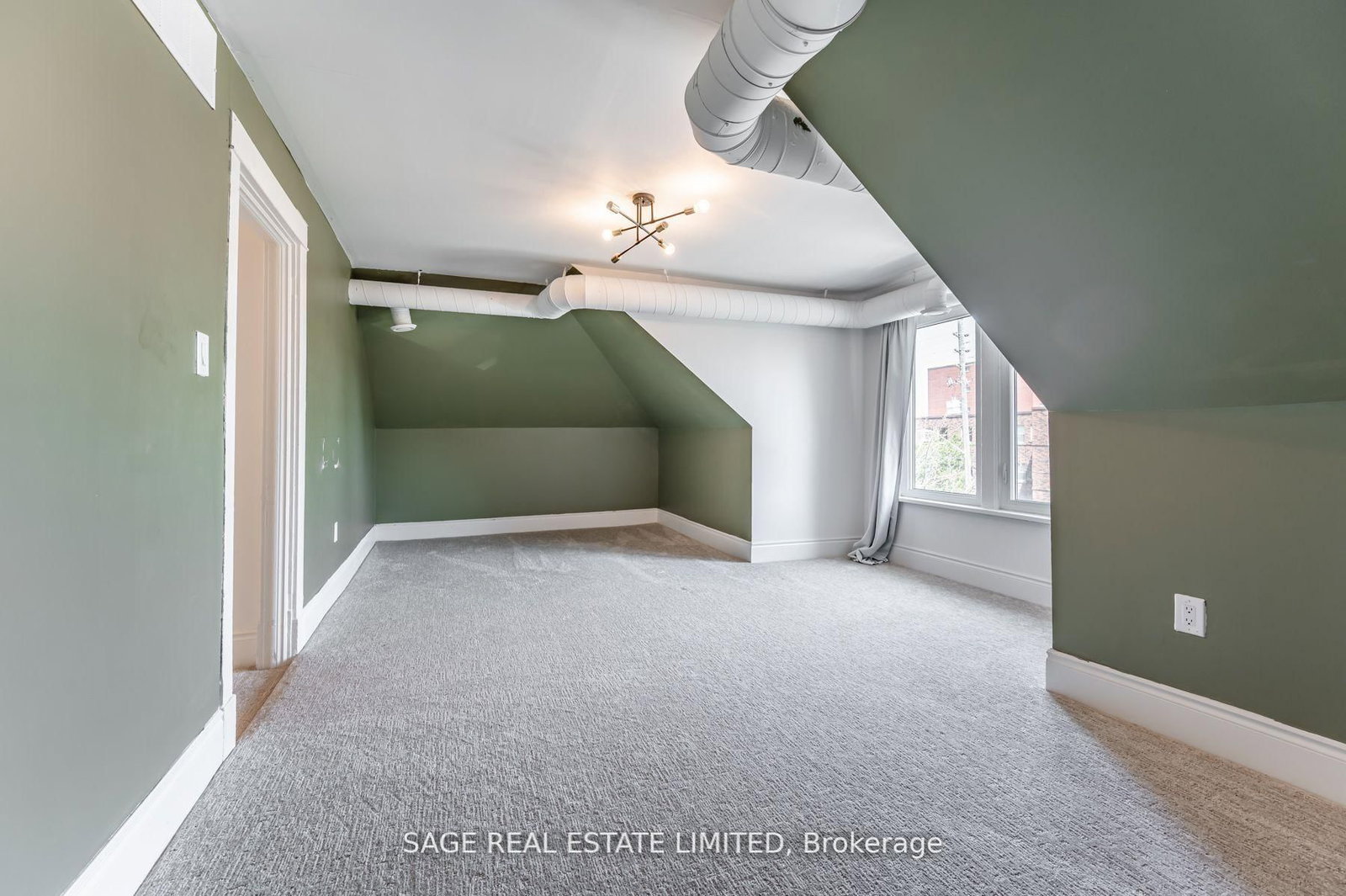 459 Aberdeen Avenue, Unit 3rd - Photo 3