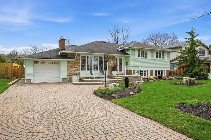 227 Riverview Blvd, St. Catharines, Ontario