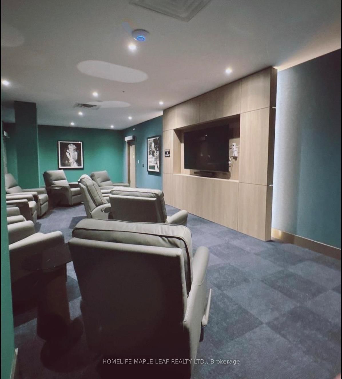 75 James Street S, Unit 1916 - Photo 9