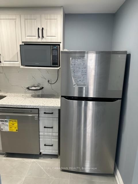 301 Buttonbush Street, Unit Bsmt - Photo 9