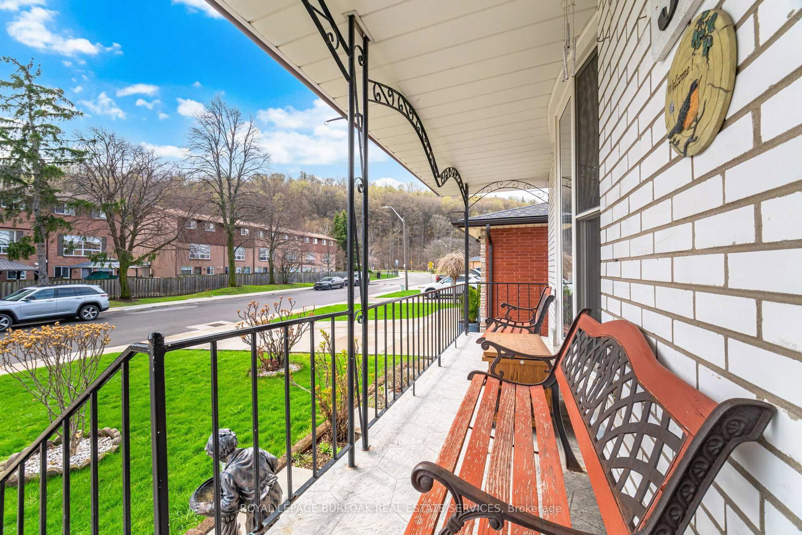 31 Summercrest Drive - Photo 4