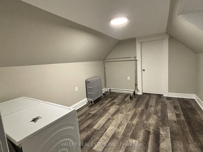 1-1091 Highland Ave Avenue, Windsor, Ontario