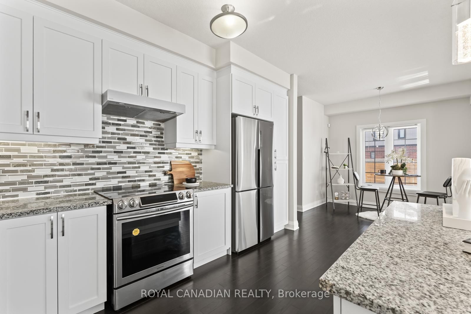 301 Buttonbush Street, Unit Upper - Photo 14