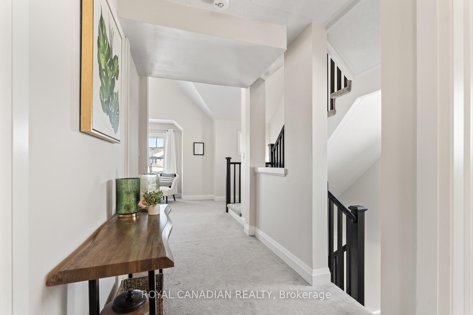 301 Buttonbush Street, Unit Upper - Photo 18