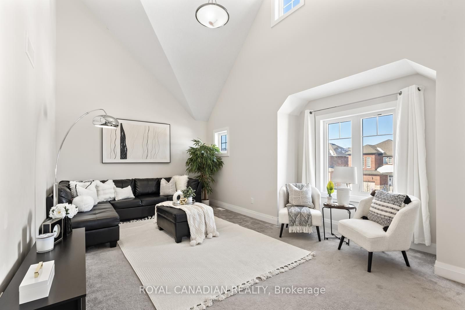 301 Buttonbush Street, Unit Upper - Photo 19