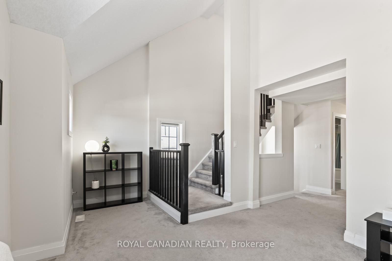 301 Buttonbush Street, Unit Upper - Photo 22