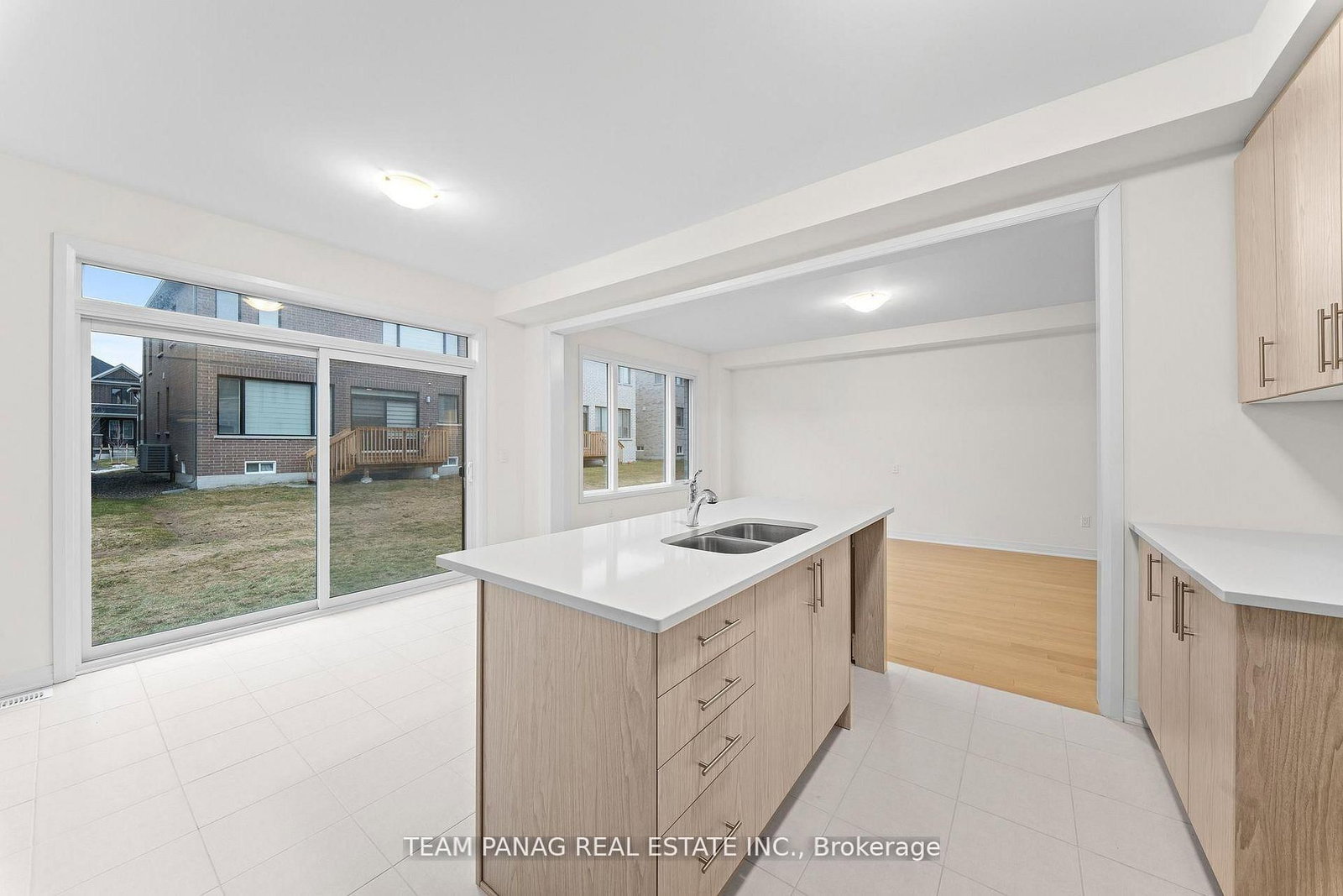 24 Tyler Avenue - Photo 11